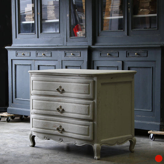 19th century serpentine commode
